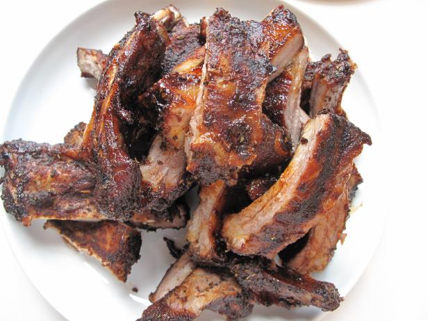 dry-rubbed ribs