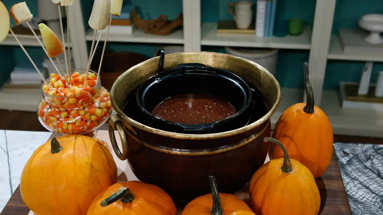 Halloween Candy Fondue