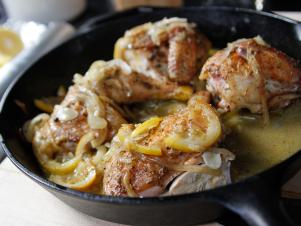 BX1204H_skillet-lemon-chicken_s4x3