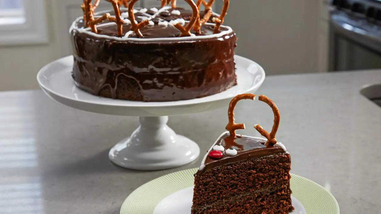 Reindeer Cake
