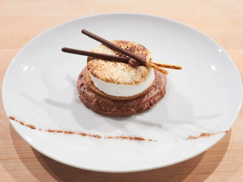 Host Duff Goldman's dish, Homemade S'Mores, as seen on Food Network's Holiday Baking Championship: Duff's Sweet Spot, Season 3.