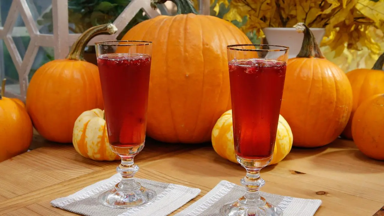 Berry Kir Royale
