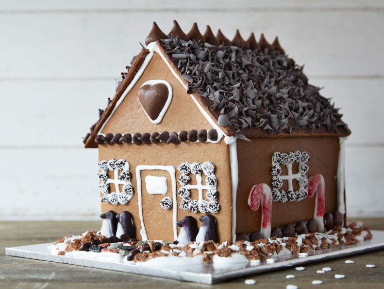 How to Make a Chocolate Gingerbread House : Food Network | Holiday ...