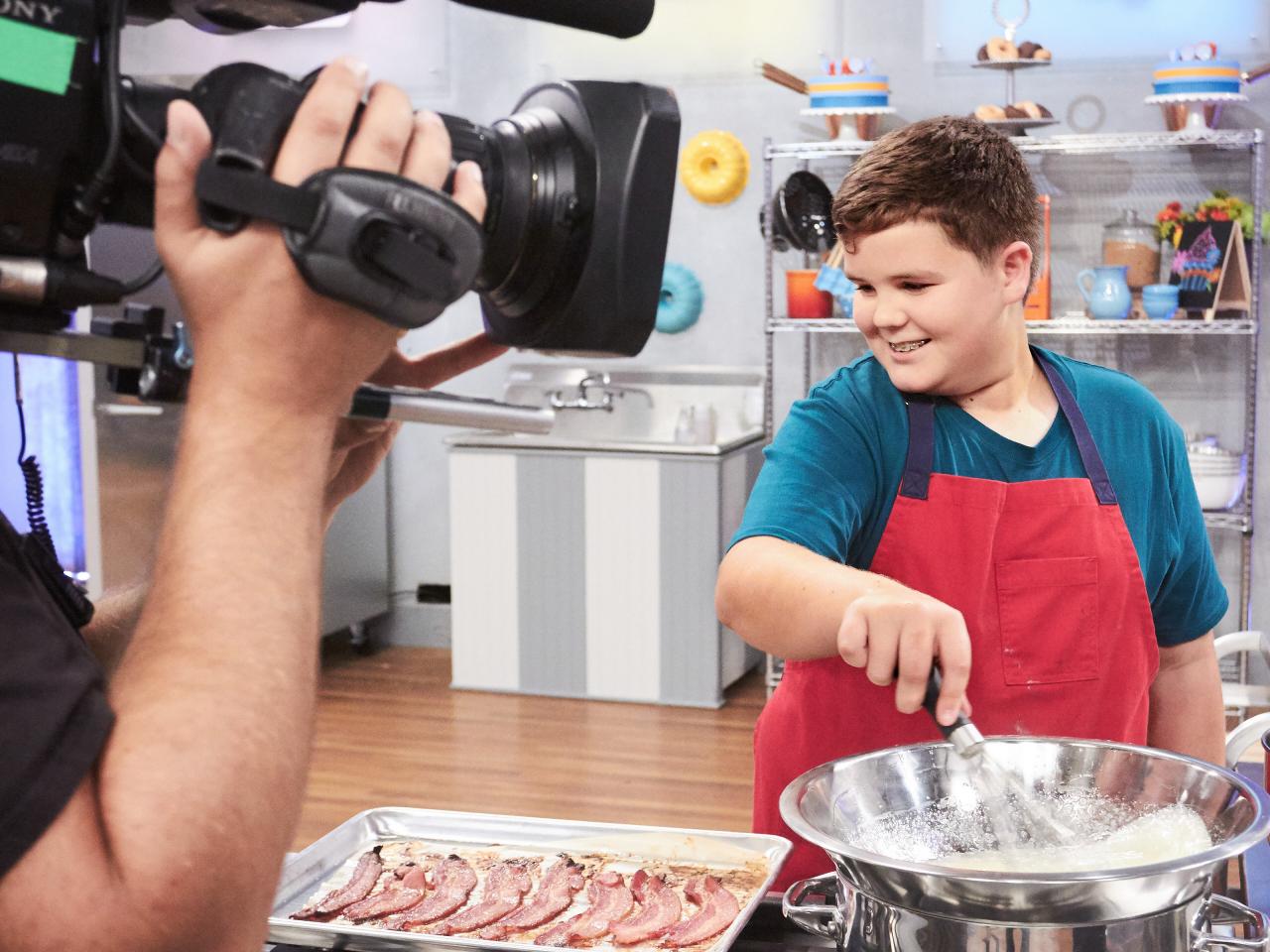 The Untold Truth Of Kids Baking Championship