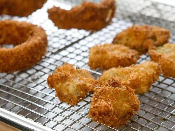 Fried Pickles and Onion Rings Recipe | Trisha Yearwood | Food Network