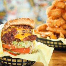 2016 San Diego Restaurant Guide

Restaurant: Hodad's
Dish: Double Bacon Cheeseburger