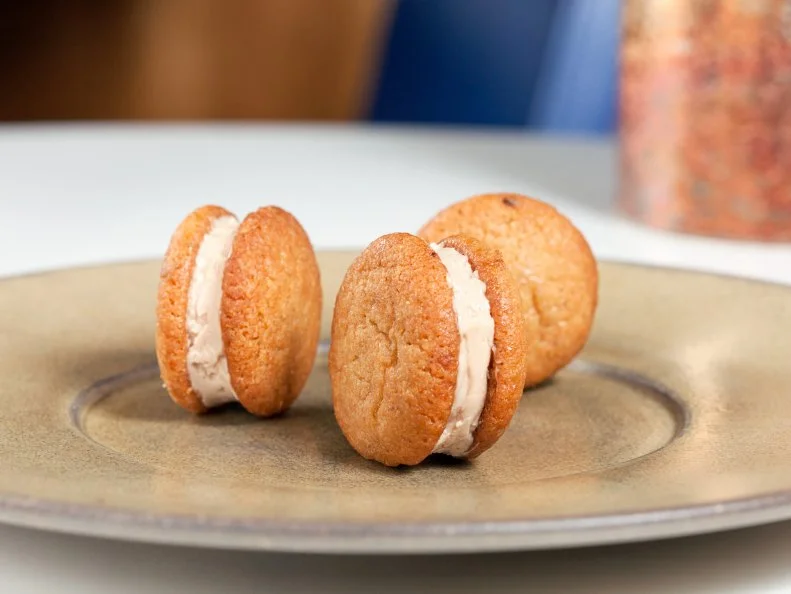2016 San Diego Restaurant Guide

Restaurant: Juniper + Ivy
Dish: Foie Gras Cookies