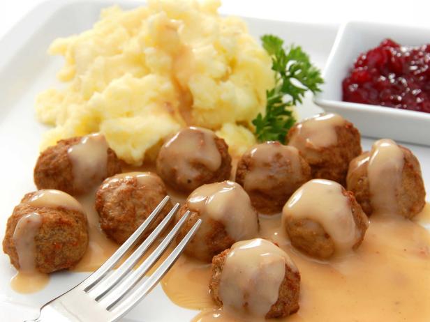 Why IKEA Is Changing Its Meatball-Dining Experience