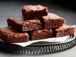 FNK_Brownie-Guide-Olive-Oil-Brownies_s4x3