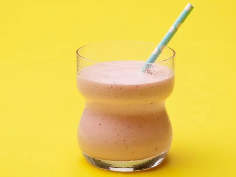 Food Network Kitchen’s Healthy Cherry Almond Oatmeal Smoothie for Year of Oats/Drunk Pies/Diners, as seen on Food Network.