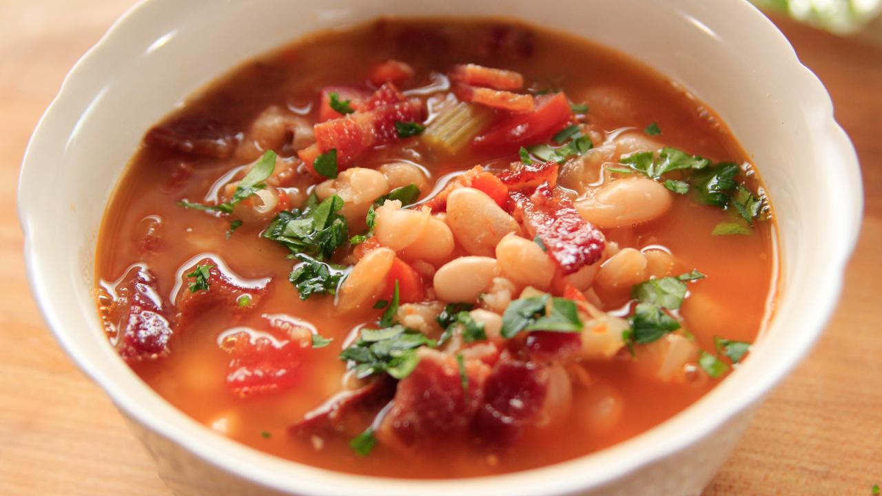 Ree's Bean with Bacon Soup