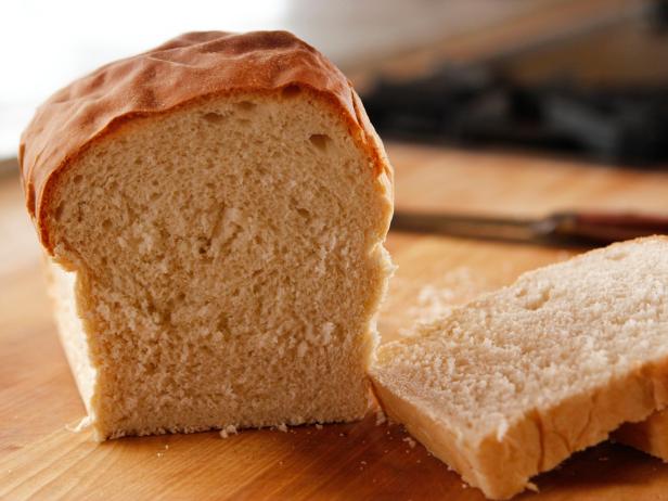 White Sandwich Bread Recipe | Ree Drummond | Food Network