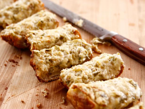 Jalapeno Cheese Bread image