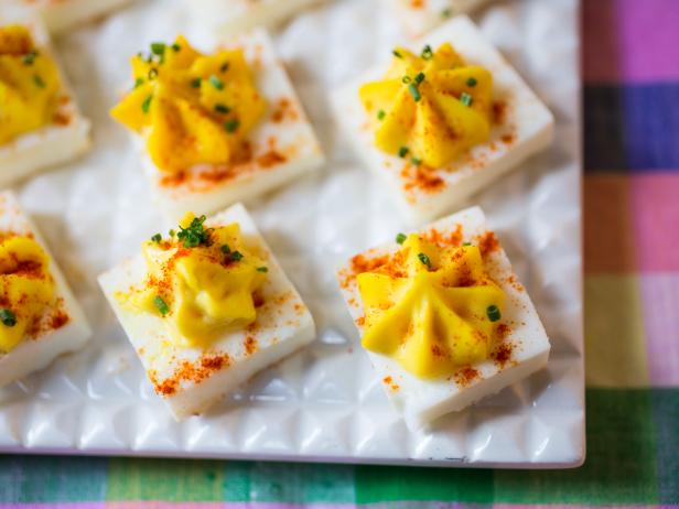 Square Deviled Eggs_image