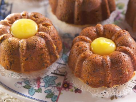 Individual Pistachio Bundt Cakes with Lemon Curd Filling
