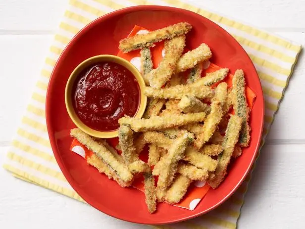 Baked Parmesan Zucchini Fries