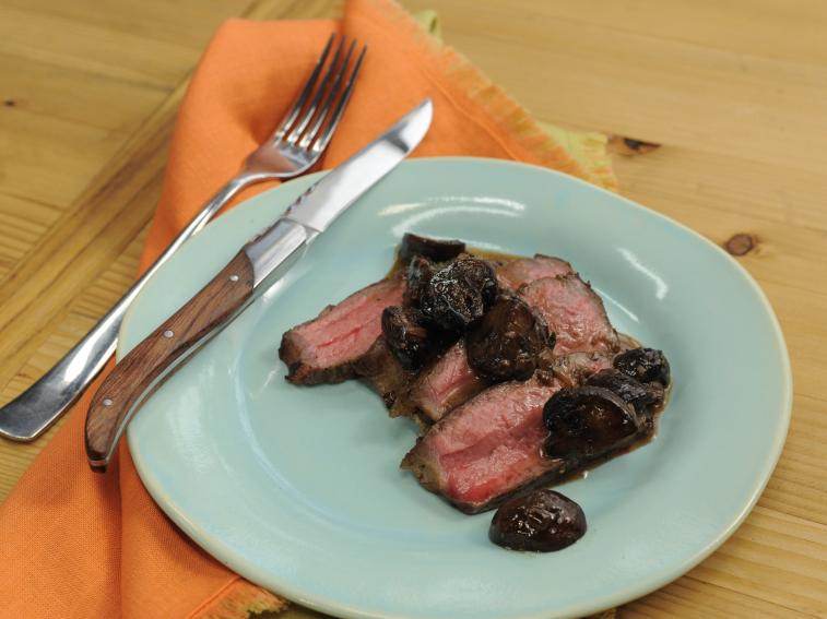 Mushroom and Red Wine Steak Sauce Recipe Jeff Mauro Food Network