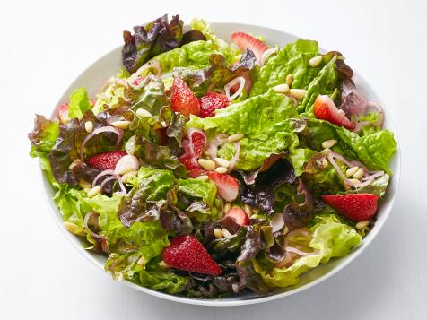 Salad with Pickled Strawberries