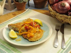 KC0907H_Pickle-Brined-Pork-Chops-with-Sweet-and-Spicy-Peppers_s4x3