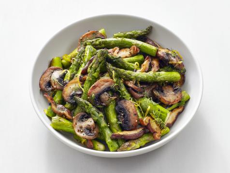 Dill Mushrooms and Asparagus