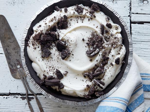 Food Network Kitchen’s 4Ingredient Cookies and Cream Pie as seen on Food Network.
