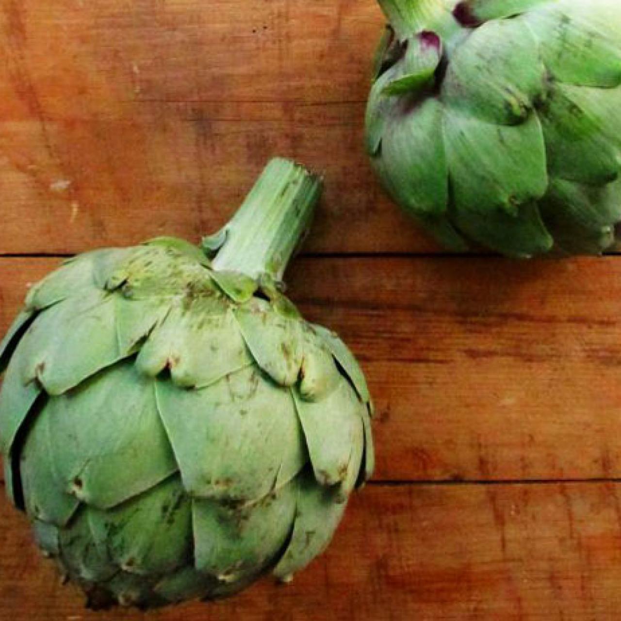 https://food.fnr.sndimg.com/content/dam/images/food/fullset/2016/4/26/0/FN_Katie-Workman-Artichokes-Beauty_s4x3.jpg.rend.hgtvcom.1280.1280.suffix/1461693146483.jpeg