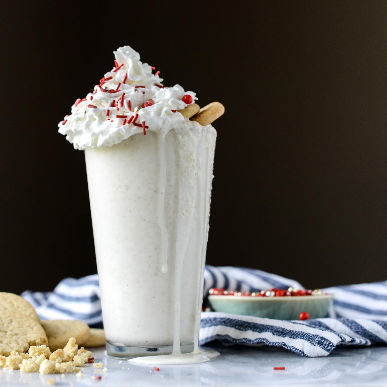 Eggnog Recipe (Spiked and Non-alcoholic version) - Cookie Dough