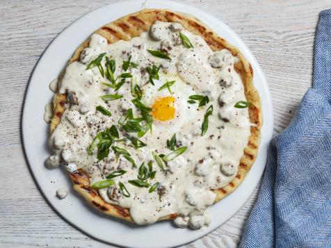 Grilled Breakfast Pizza with Sausage Gravy
