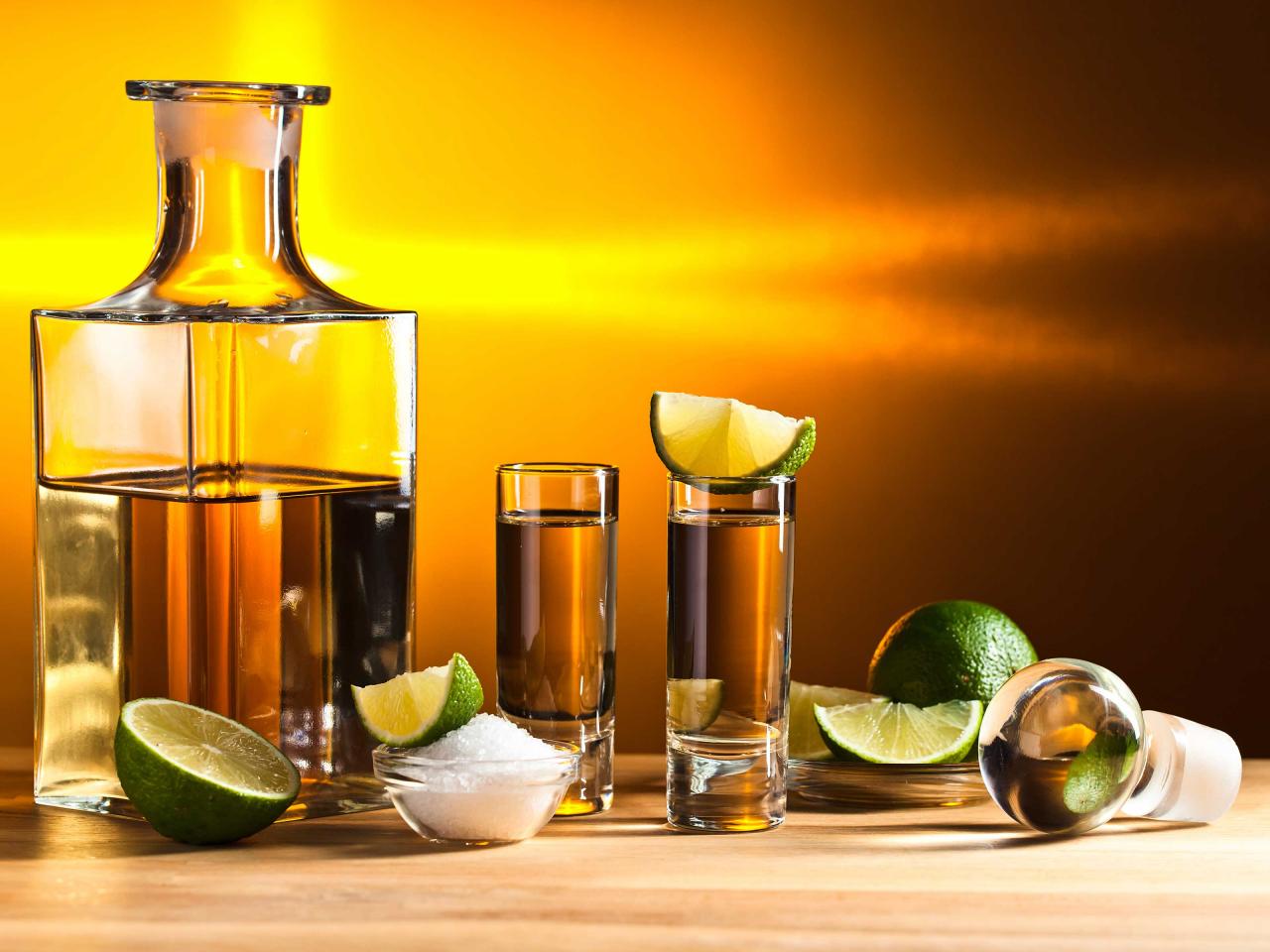 This Tequila Bar Uses an Uber-Like Pricing Model | FN Dish - Behind-the ...