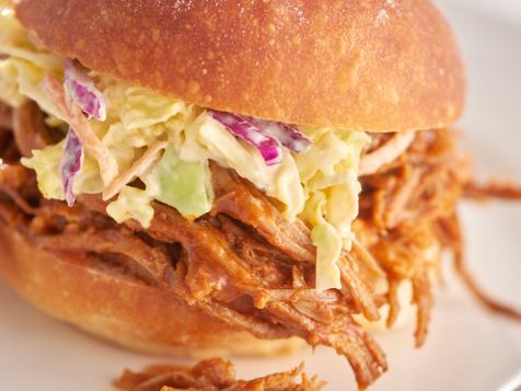 Tangy Southern Pulled Pork Sliders