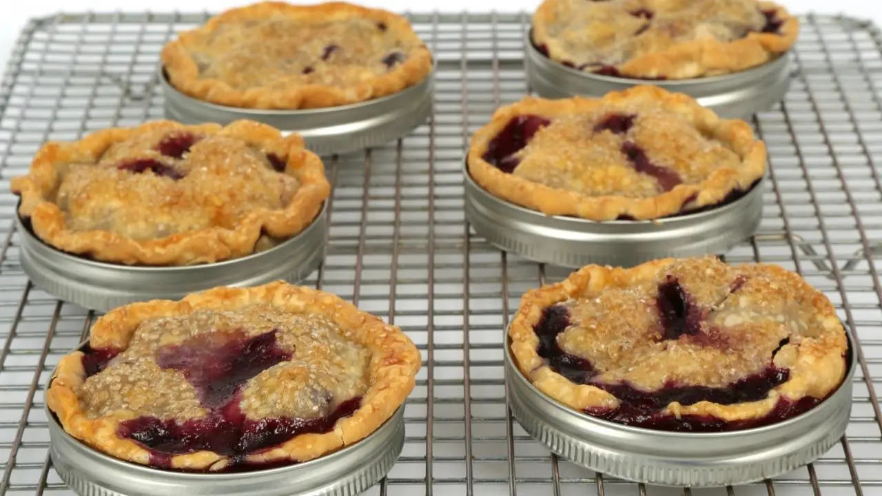 Blueberry-Peach Lid Pies