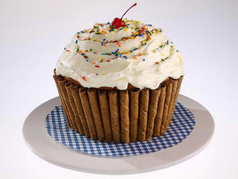 Giant Cup-Cake