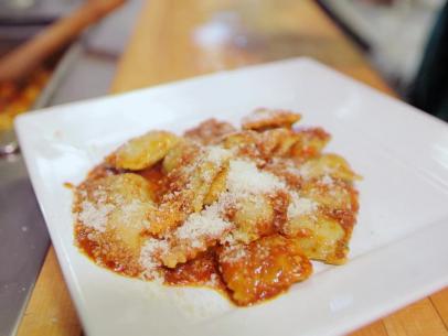 Photo from the restaurant listing for Gian’s Deli
