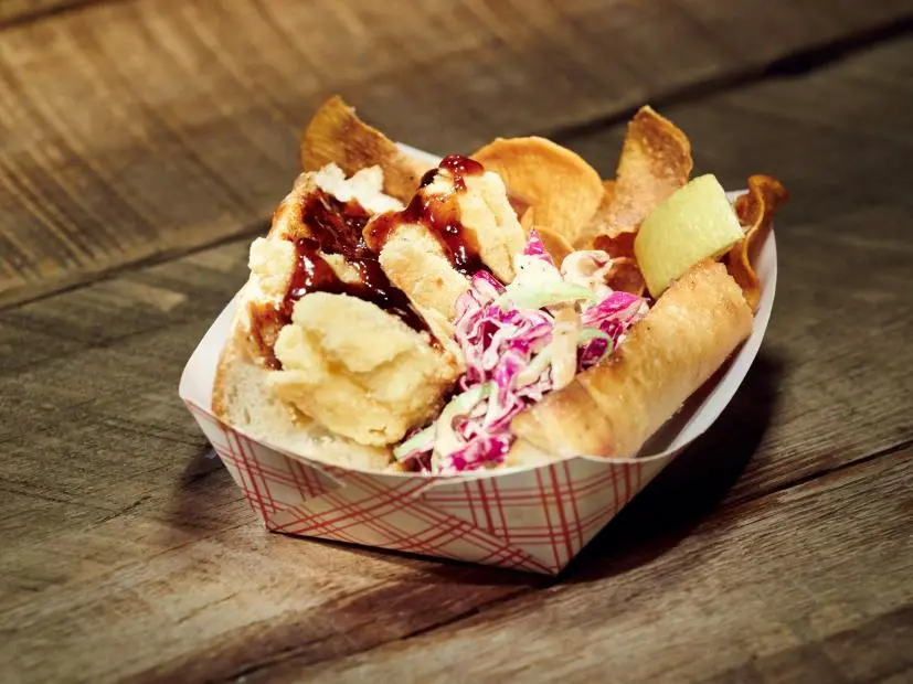 Finalist Yaku Moton-Spruill's dish, Sweet and Tangy Shrimp Po Boy with Rosemary Brown Butter Chips, for the Drive Thru challenge, as seen on Star Salvation for Food Network Star, Season 12.