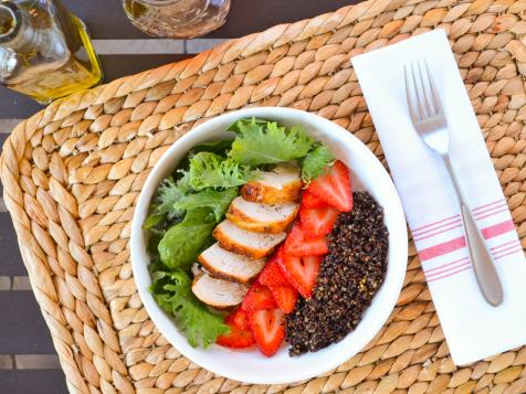 5-Ingredient Strawberry and Black Quinoa Salad