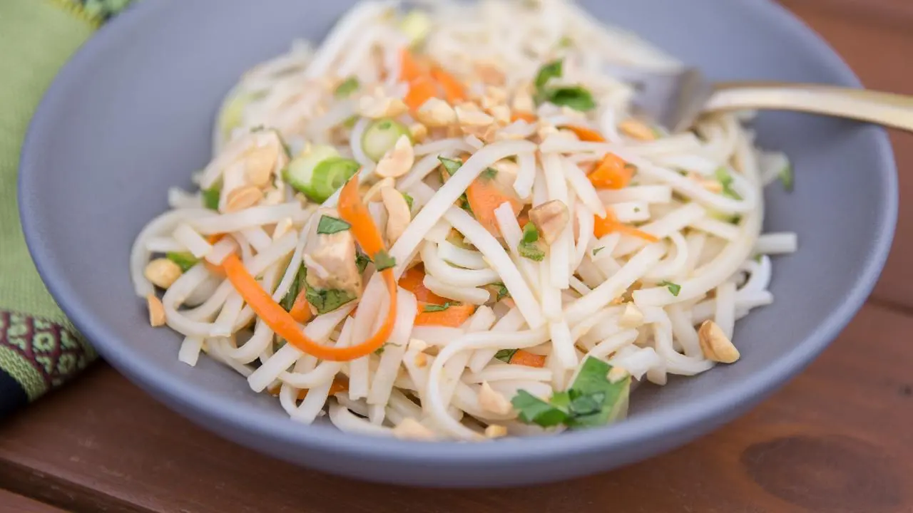 Asian Chicken Noodle Salad