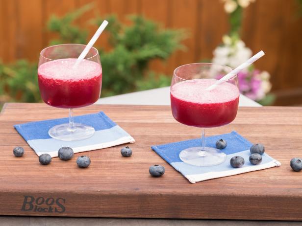 Frozen Blueberry Daiquiris