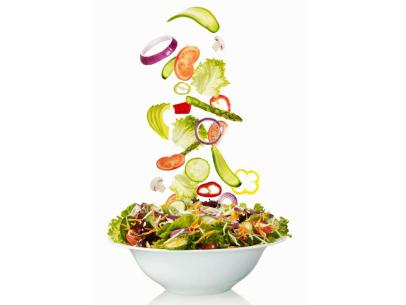 https://food.fnr.sndimg.com/content/dam/images/food/fullset/2016/7/18/0/fnd_salad-istock.jpg.rend.hgtvcom.406.305.suffix/1468908396378.jpeg