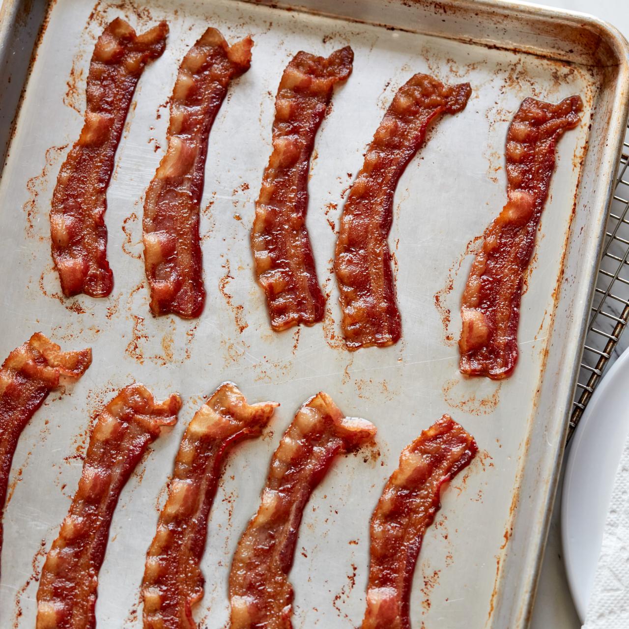 How To Cook Bacon in the Oven - No Preheating Required - Iowa Girl