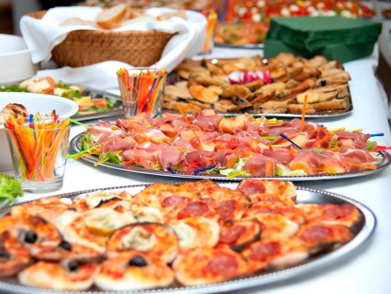 click here for other catering and buffet pictures