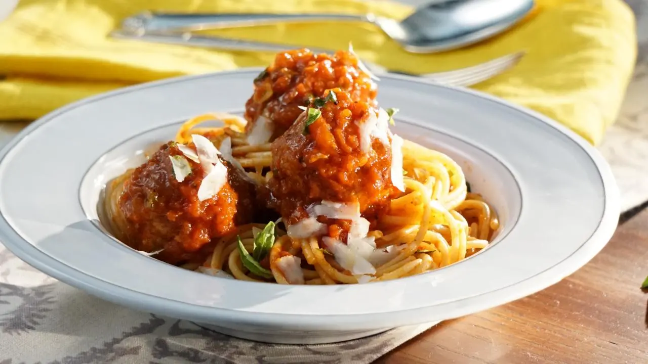 Mom's Spaghetti and Meatballs