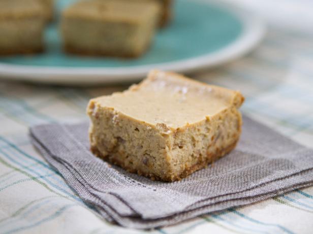 Praline Cheesecake Bars image