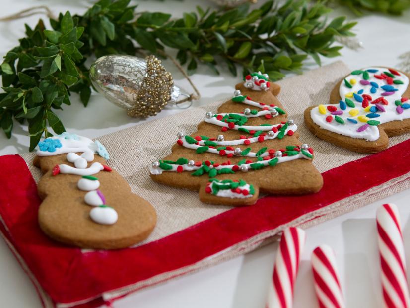 Gingerbread Cookies Recipe | Trisha Yearwood | Food Network