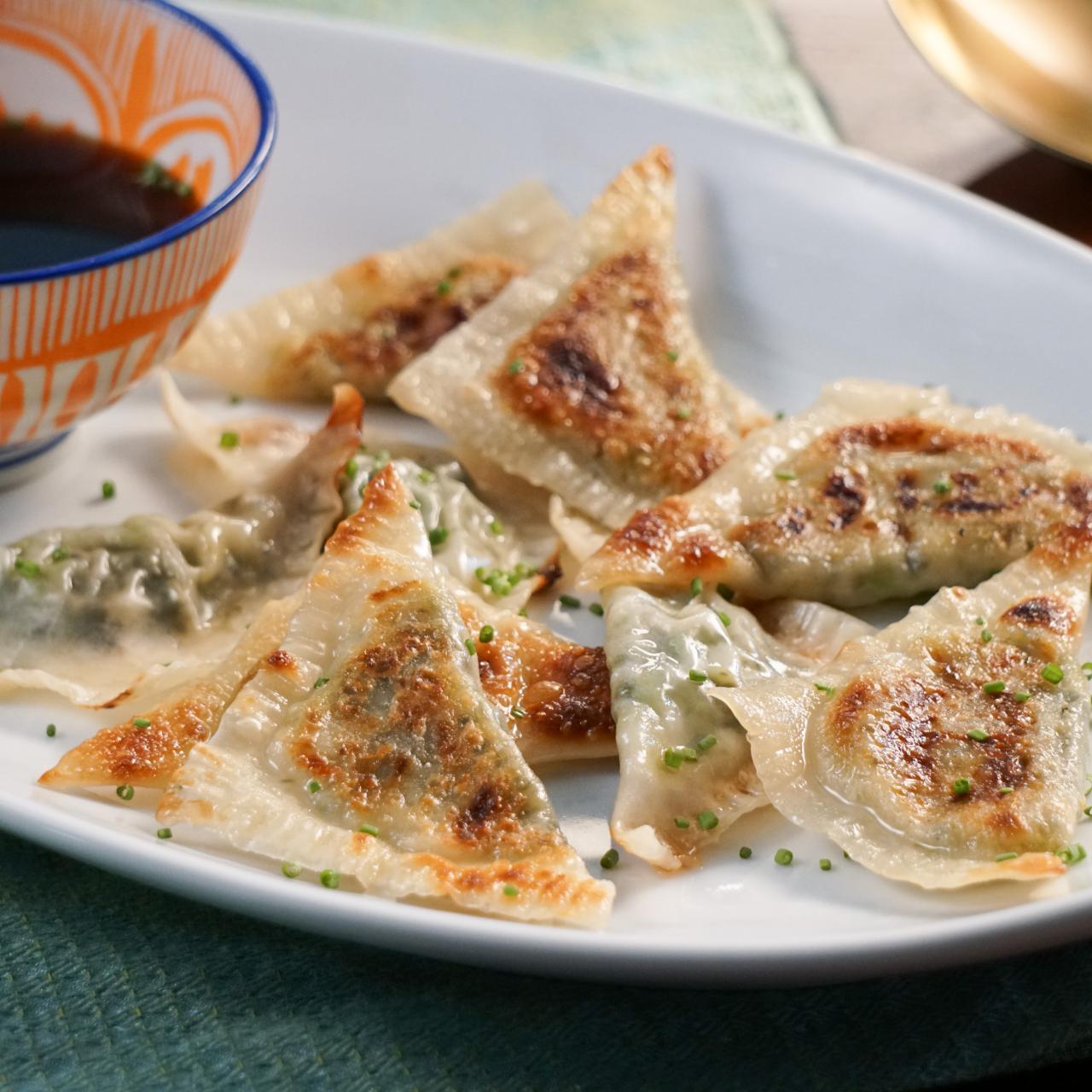 Vegetable Dumplings (Potstickers!)