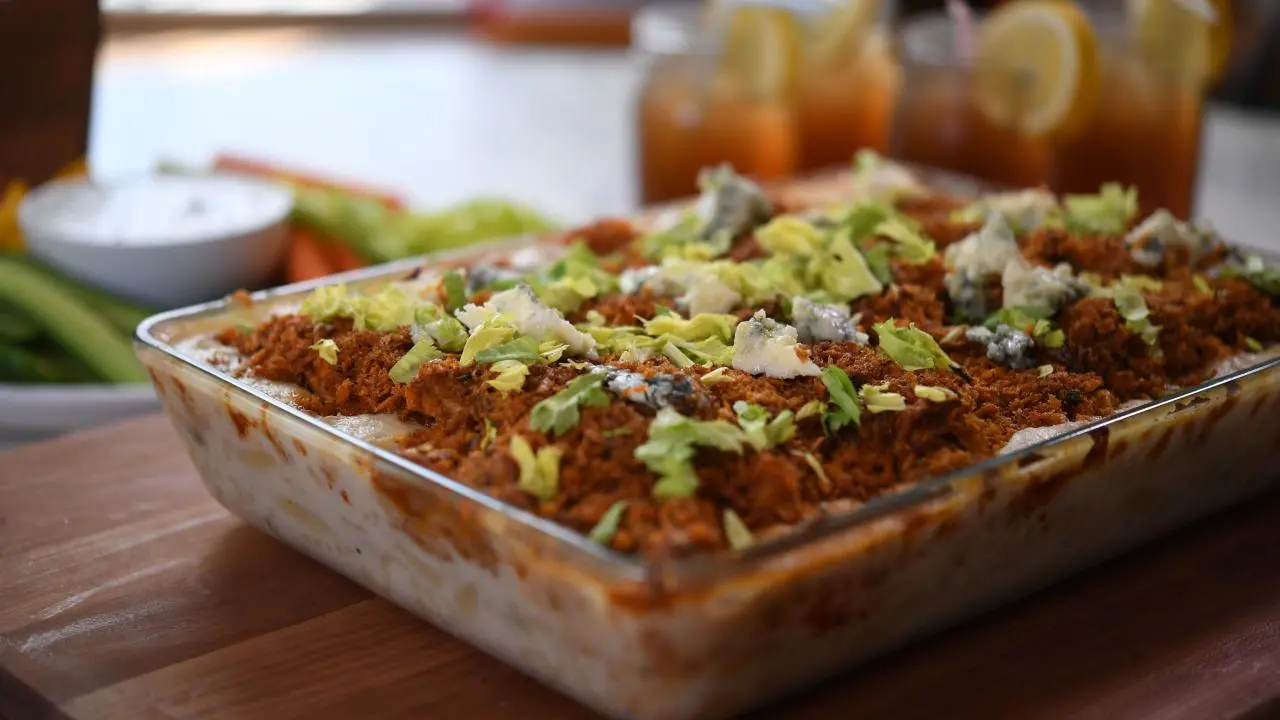 Eddie's Game-Day Playbook -- Buffalo Chicken Mac and Cheese