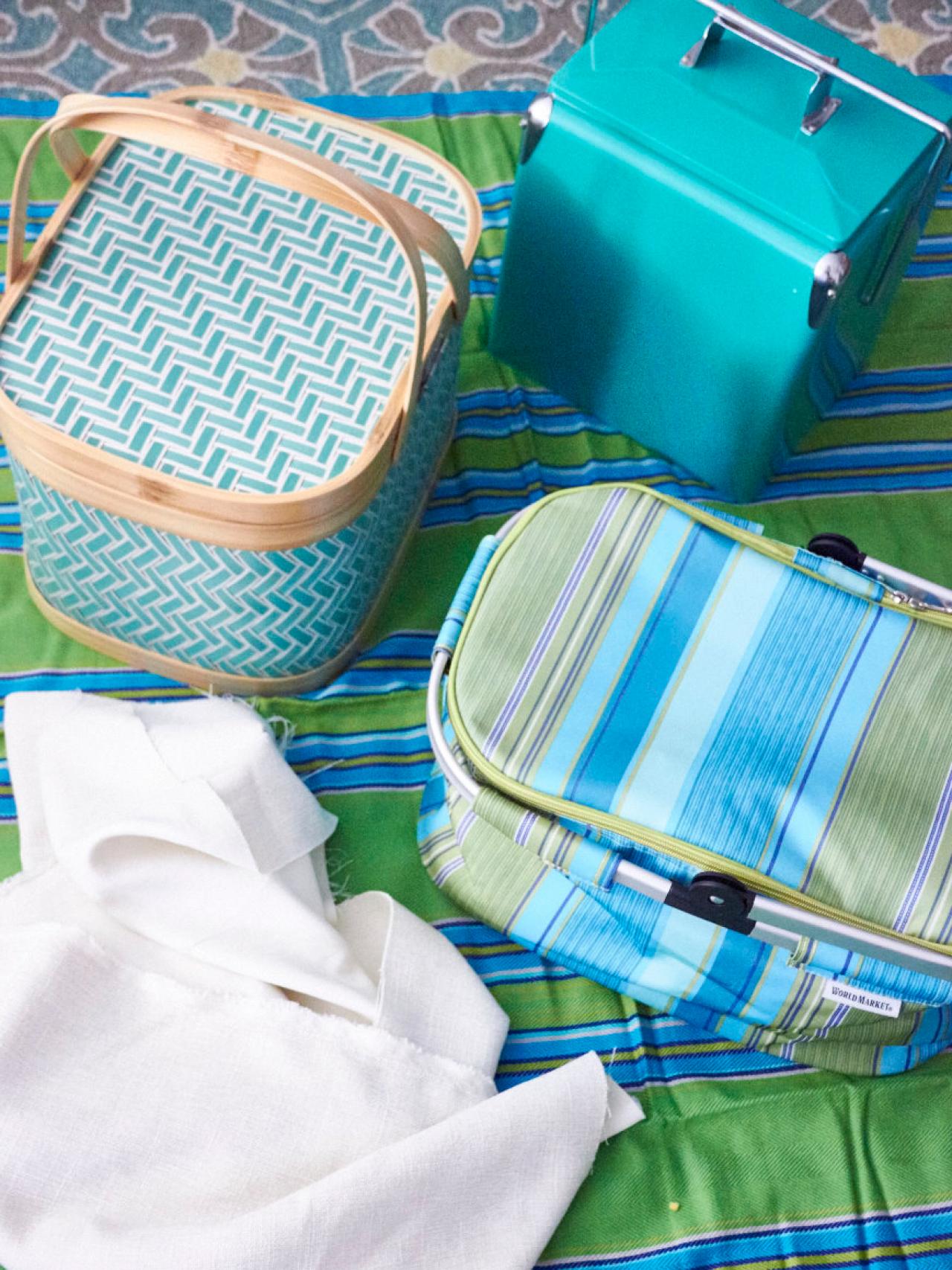 Creating the Perfect Picnic // Classic + Fancy Picnic Guides - Ann Le Do