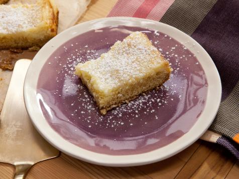 Gooey Gooey Cake