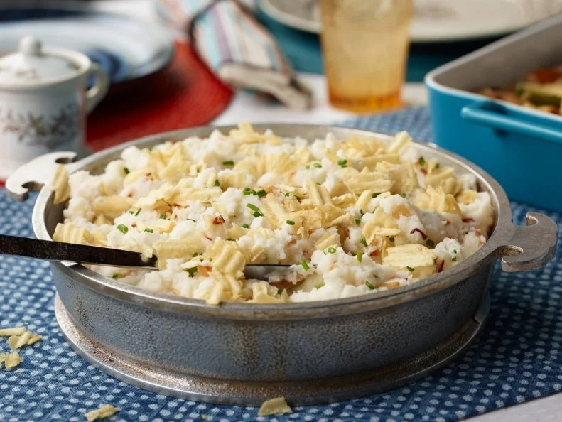 Allison Robicell’s Sour Cream and Onion Mashed Potatoes for THE ULTIMATE FRIENDSGIVING/12 DAYS OF COOKIES/LAST-MINUTE SIDES, as seen on Food Network