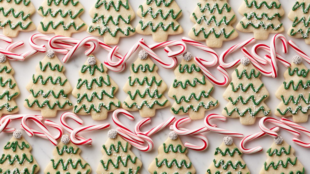 Minty Christmas Tree Cookies