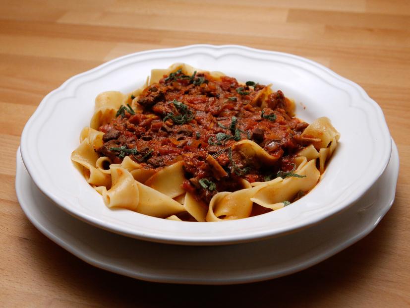 Mentor Rachael Ray's Chicken Liver and Heart Ragu is displayed, as seen on Food Network's Worst Cooks in America, Season 9.